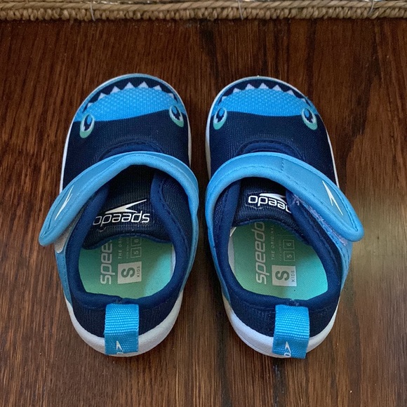 Speedo toddler water shoes - Picture 2 of 3